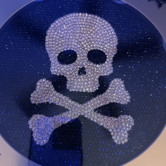 New Halloween skull handheld bling mirror💀☠️💀☠️💎💎💎 - Picture 3 of 6
